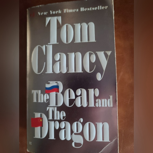 Tom Clancy Paperback Set - Cardinal of the Kremlin & Bear and Dragon - Picture 3 of 5